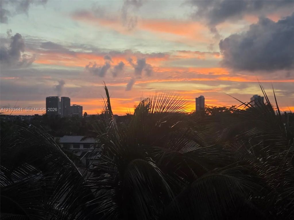 3536 Ne 168th Street #508, North Miami Beach