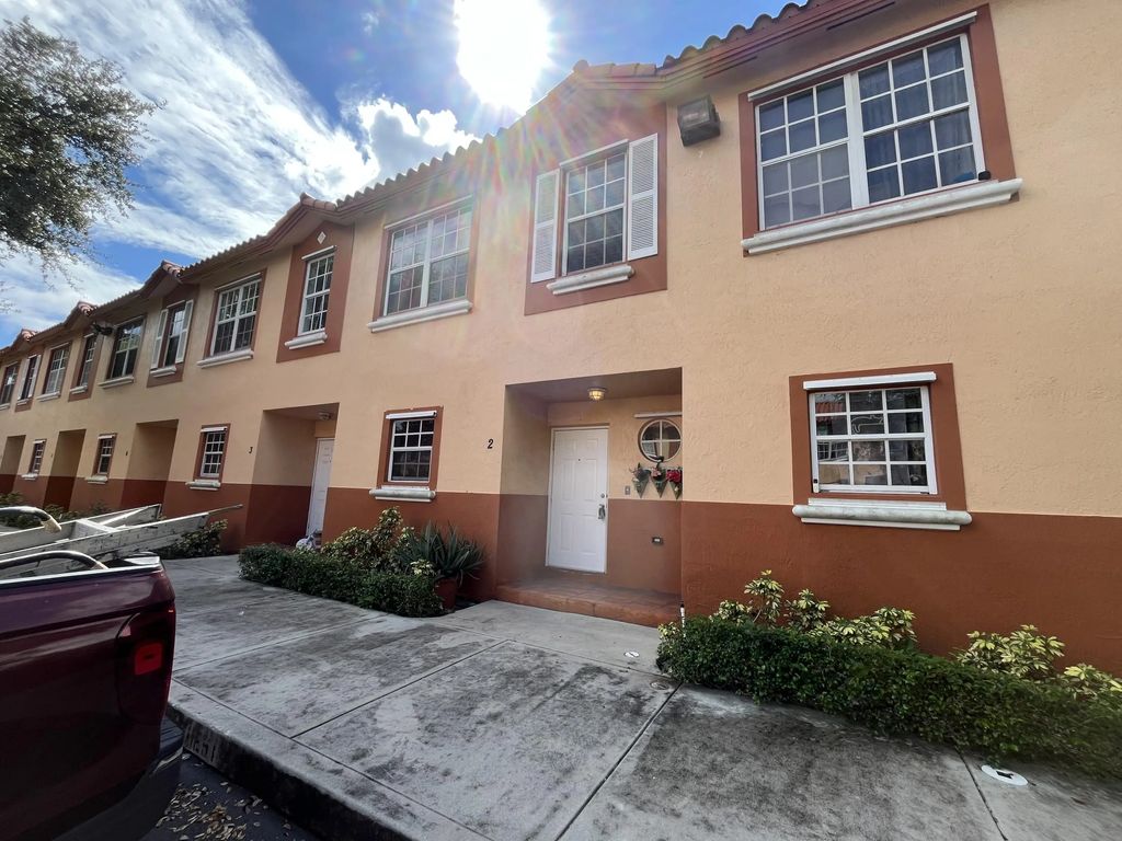 2314 Johnson Street #2a, Hollywood