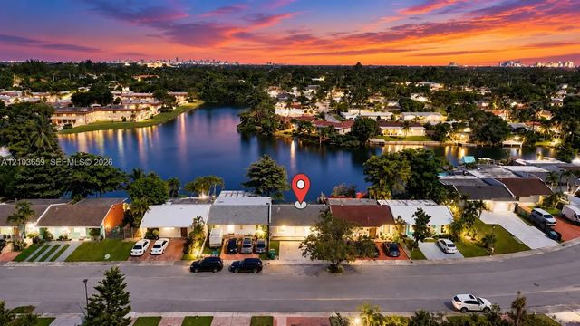 4 of 39 - 4511 Sw 129th Avenue, Miami, FL