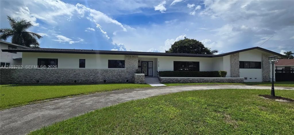 9120 Little River Drive, Miami