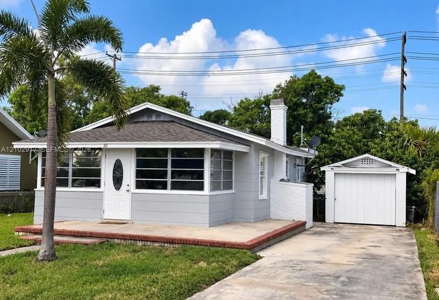 111 S B Street, Lake Worth