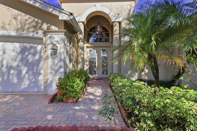 4 of 77 - 11044 Malaysia Circle, Boynton Beach, FL