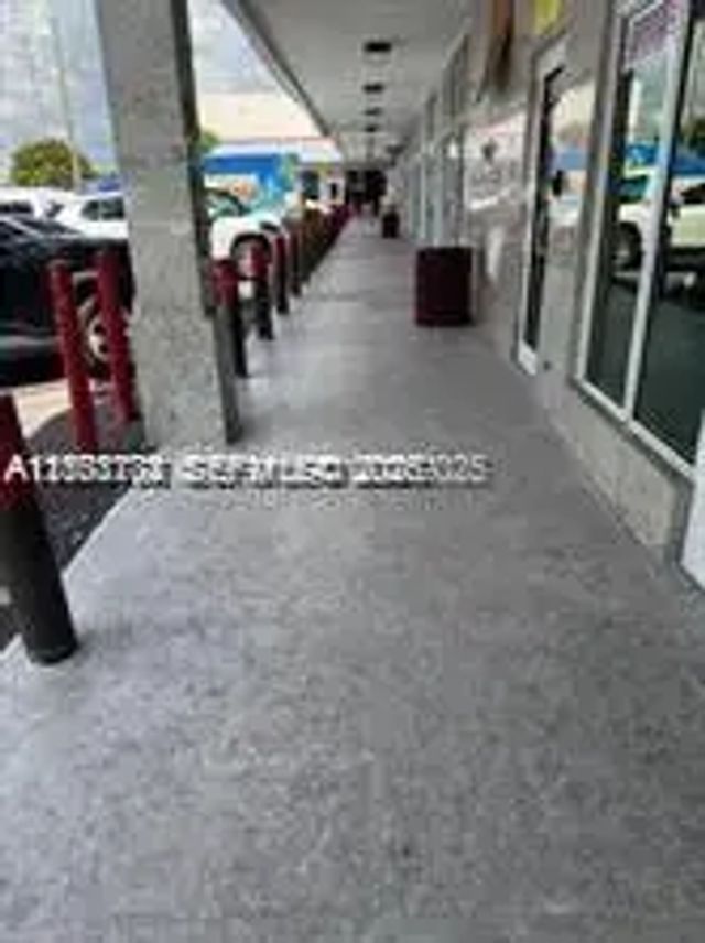 3 of 28 - 19501 Nw 2nd Avenue, Miami Gardens, FL