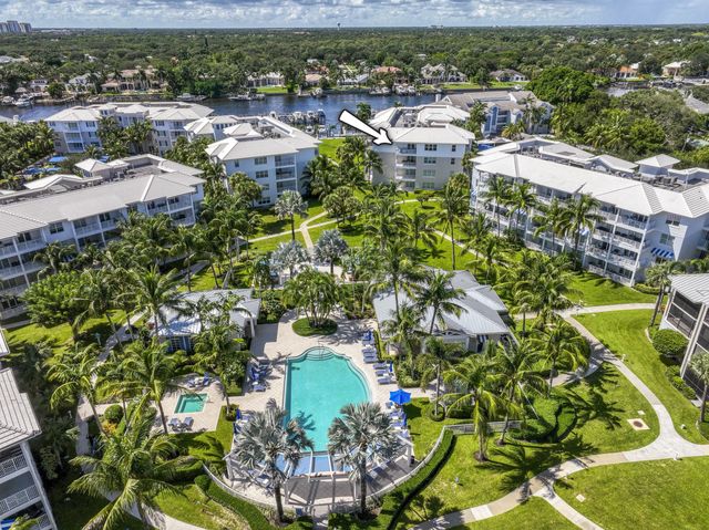3 of 28 - 441 Bay Colony Drive N, Juno Beach, FL