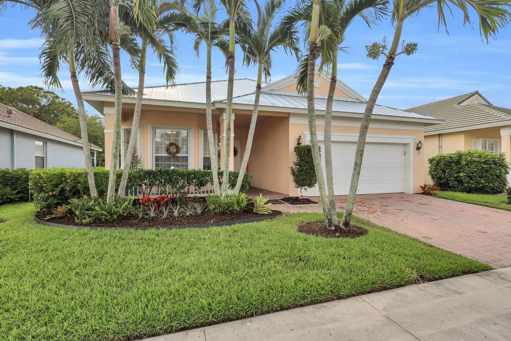 115 Nw Berkeley Avenue, Port St. Lucie
