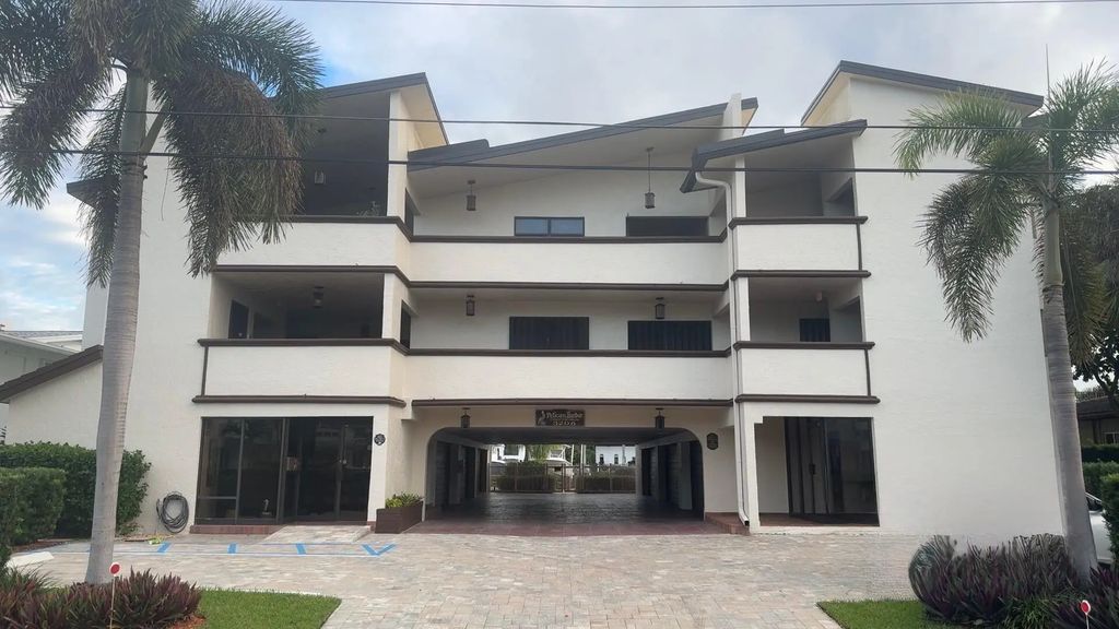 3208 Se 12th Street, Pompano Beach