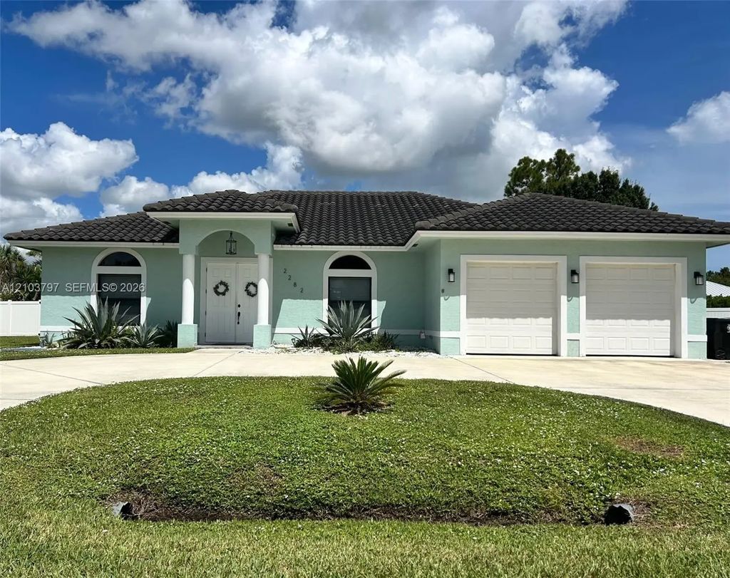 2282 Se Abcor Road, Port St. Lucie