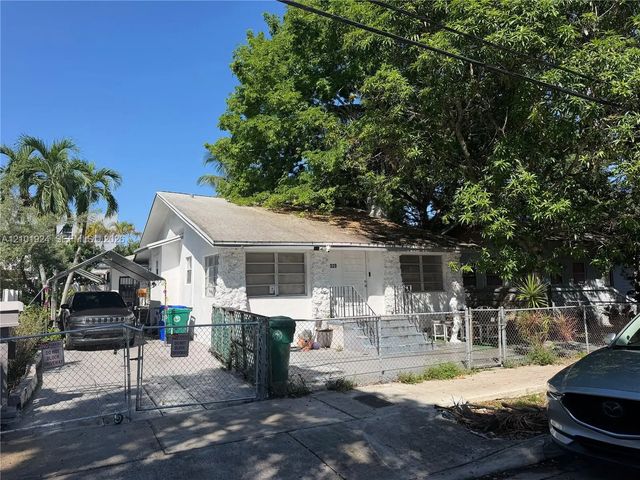 2 of 7 - 320 Nw 11th Avenue, Miami, FL