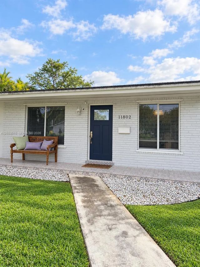 4 of 28 - 11802 Sw 106th Avenue, Miami, FL