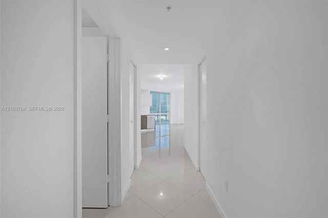 4 of 47 - 1010 Sw 2nd Avenue #1003, Miami, FL