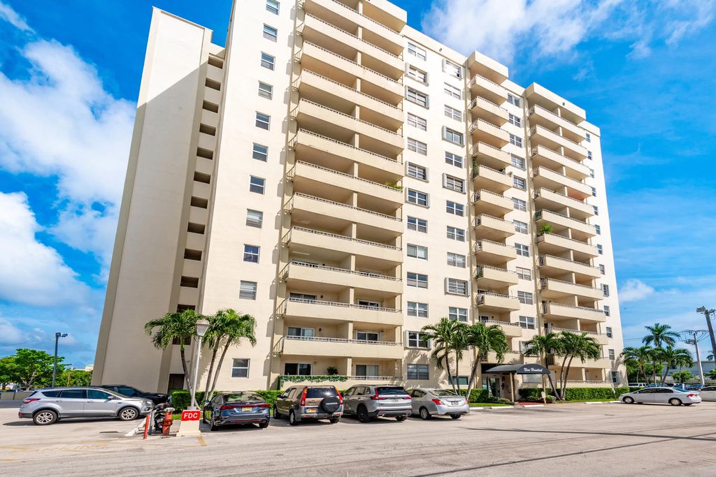 900 Ne 18th Avenue #802, Fort Lauderdale