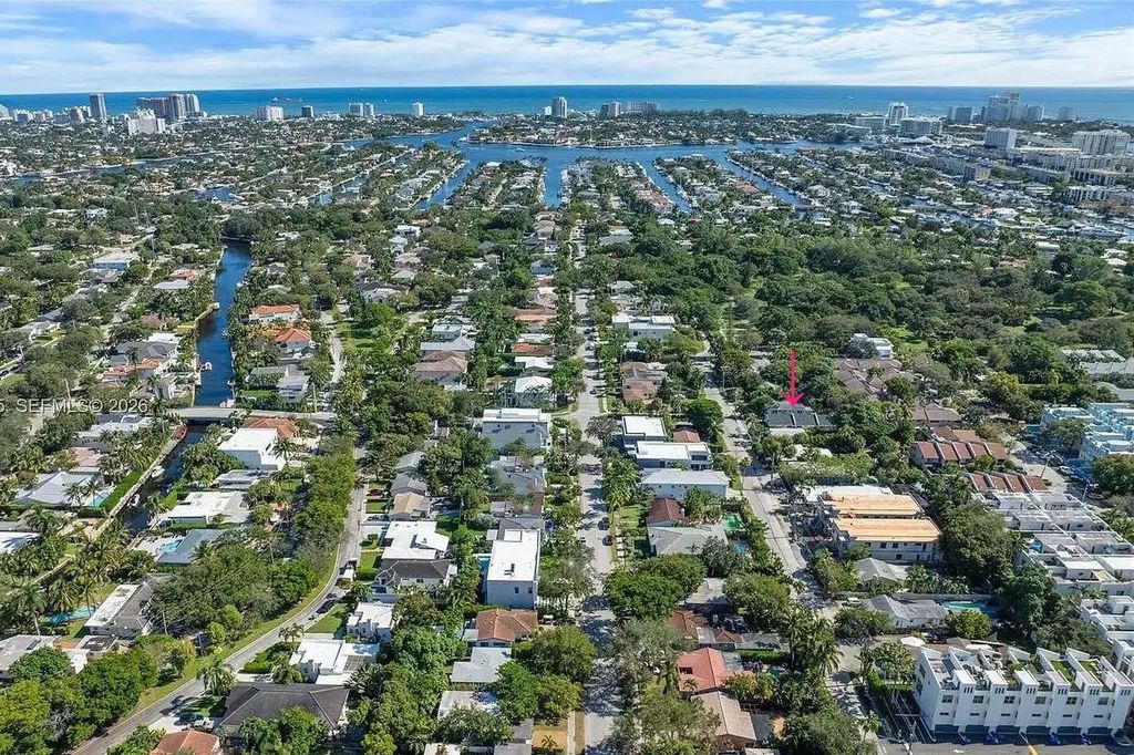 904 Se 12th Street, Fort Lauderdale