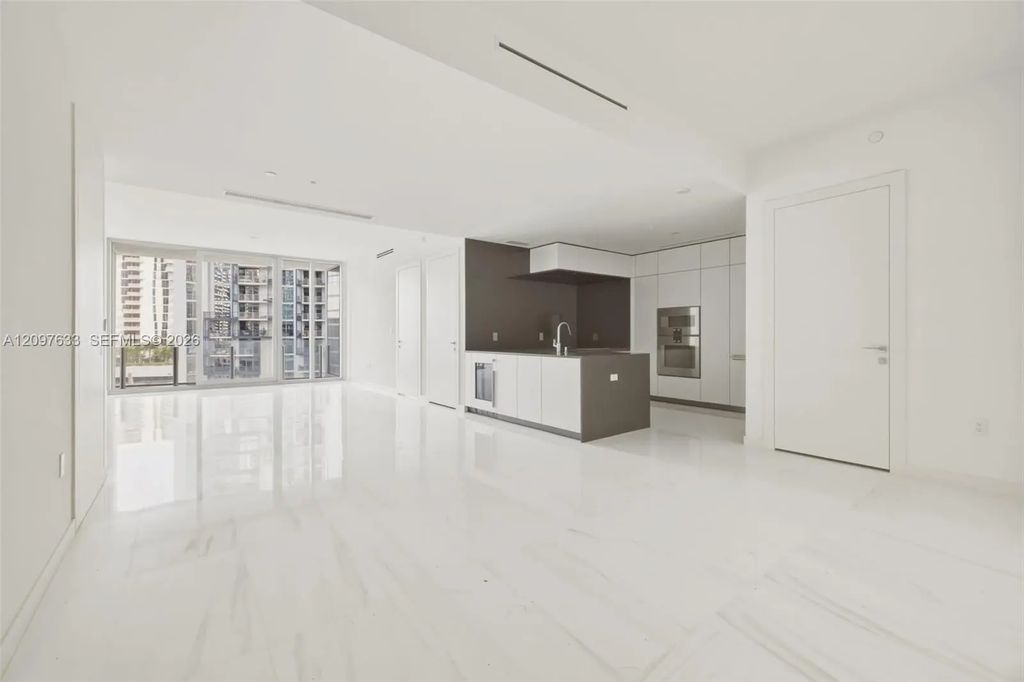300 Biscayne Boulevard Way #1709w, Miami