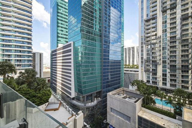 4 of 25 - 300 Biscayne Boulevard Way #1709w, Miami, FL