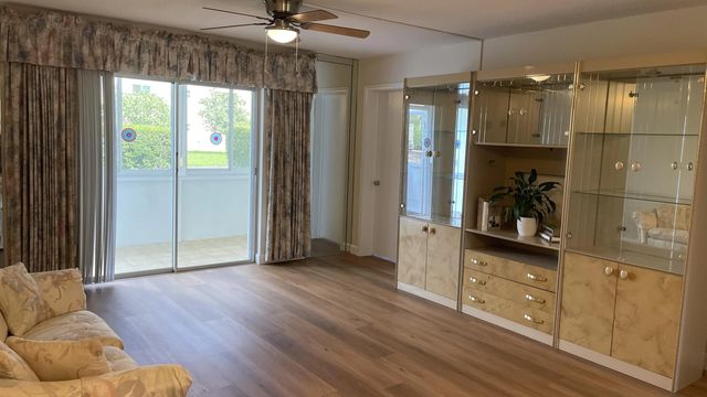 4 of 42 - 2856 Garden Drive S #102, Lake Worth Beach, FL