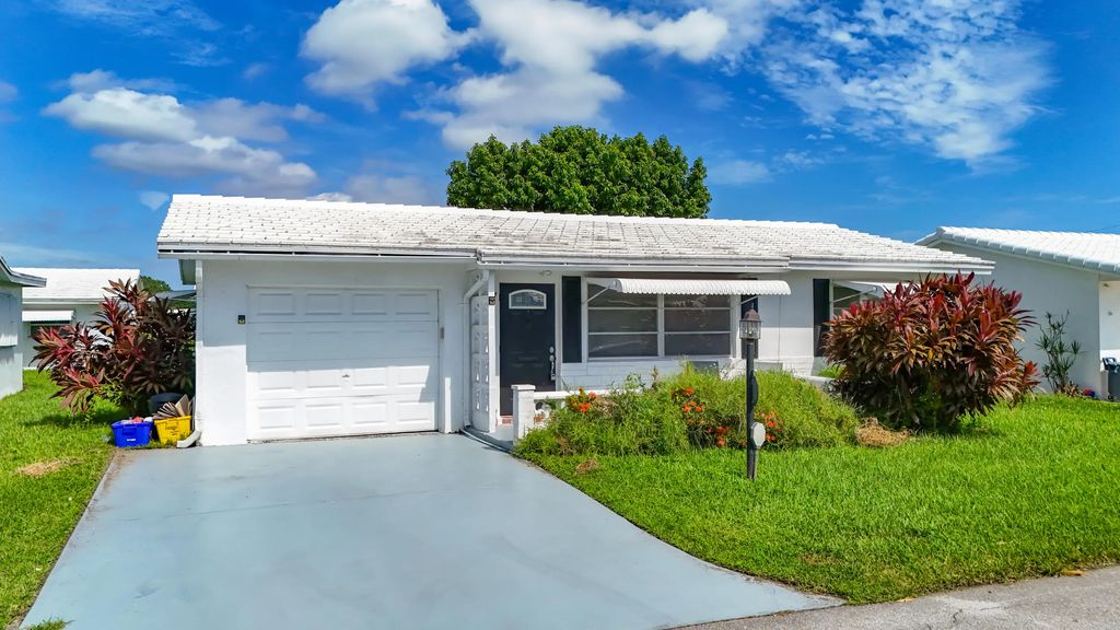 813 Sw 5th Court, Boynton Beach
