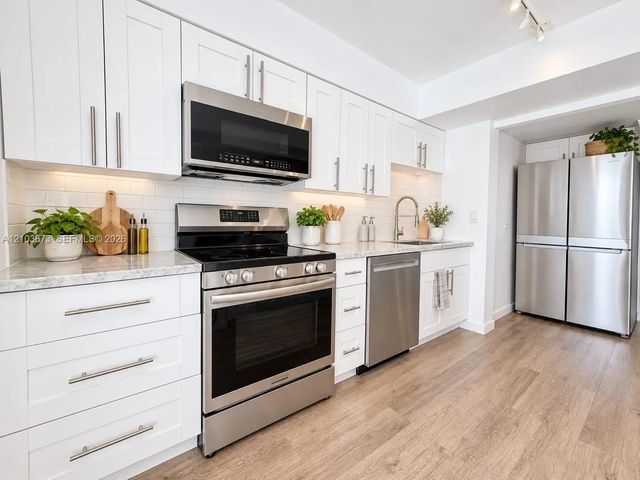 5 of 28 - 1300 Alton Road #10b, Miami Beach, FL