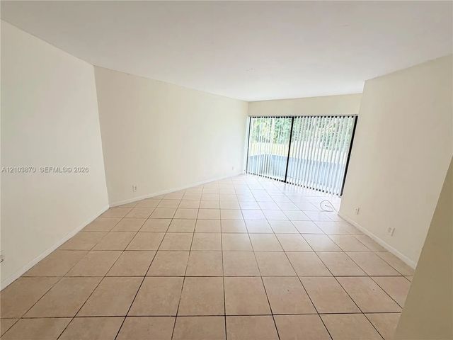 2000 N Congress Avenue #103, West Palm Beach