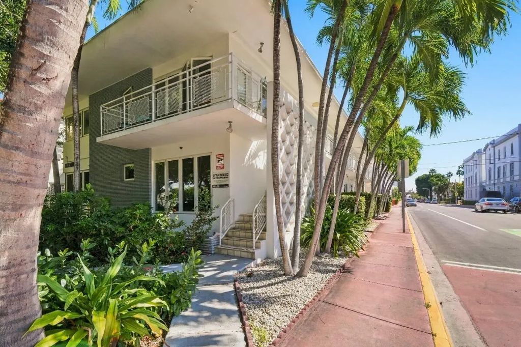 745 13th Street #10, Miami Beach