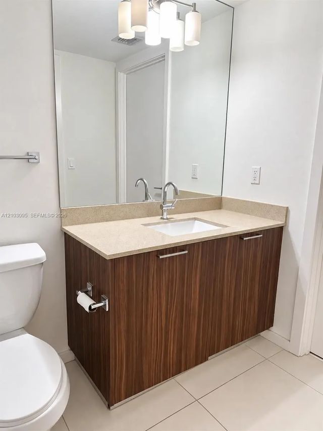 4 of 6 - 5252 Nw 85th Avenue #309, Doral, FL
