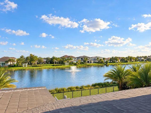 3 of 35 - 9215 Coral Isles Circle, Palm Beach Gardens, FL