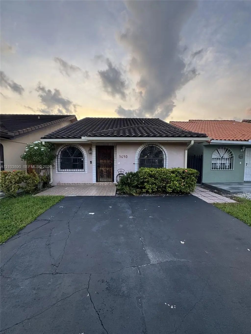 5640 W 20th Court, Hialeah