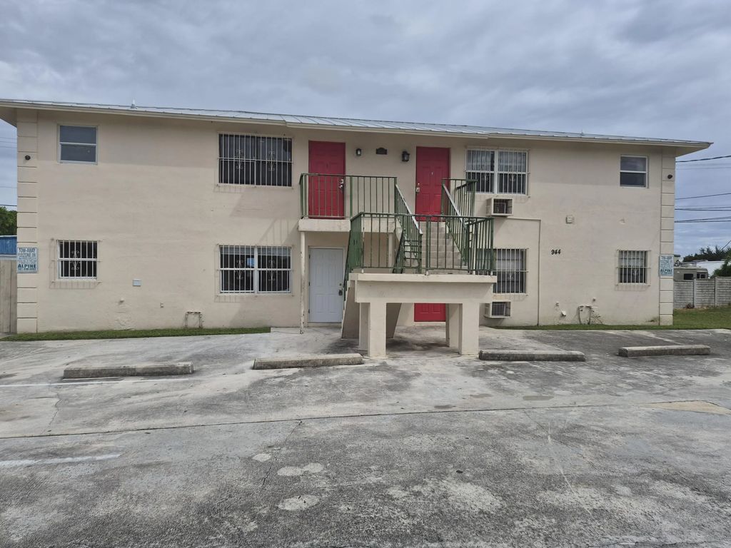 944 W 10th Street #1, Riviera Beach