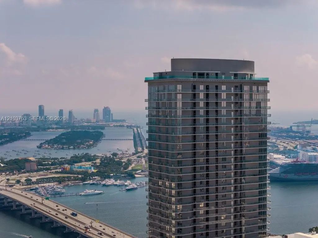 1400 Biscayne Boulevard #2805, Miami
