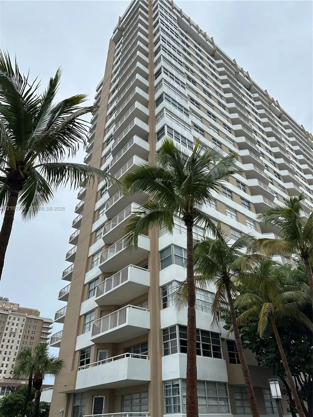 1950 S Ocean Drive #5f, Hallandale Beach