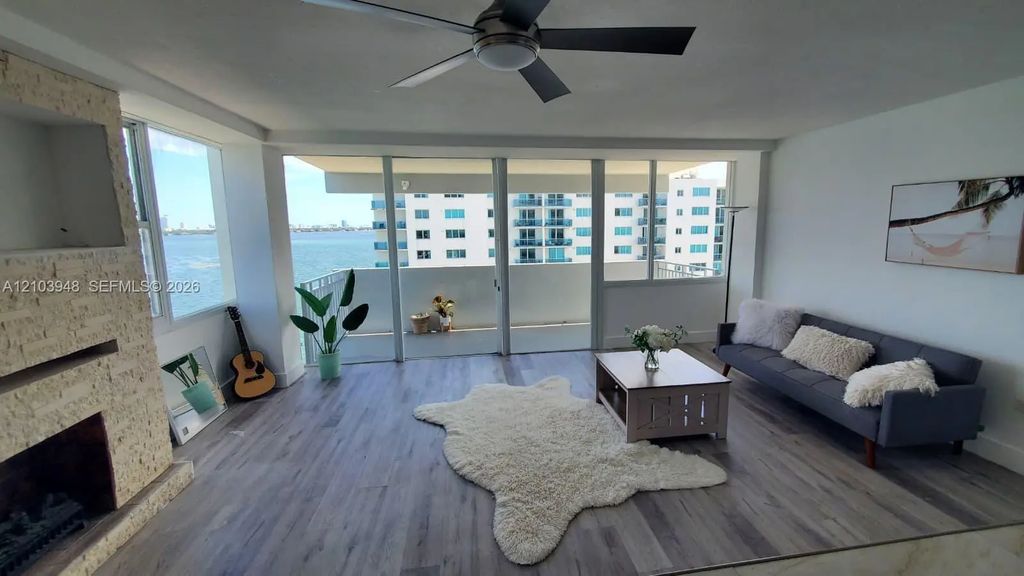 7545 E Treasure Drive #9h, North Bay Village