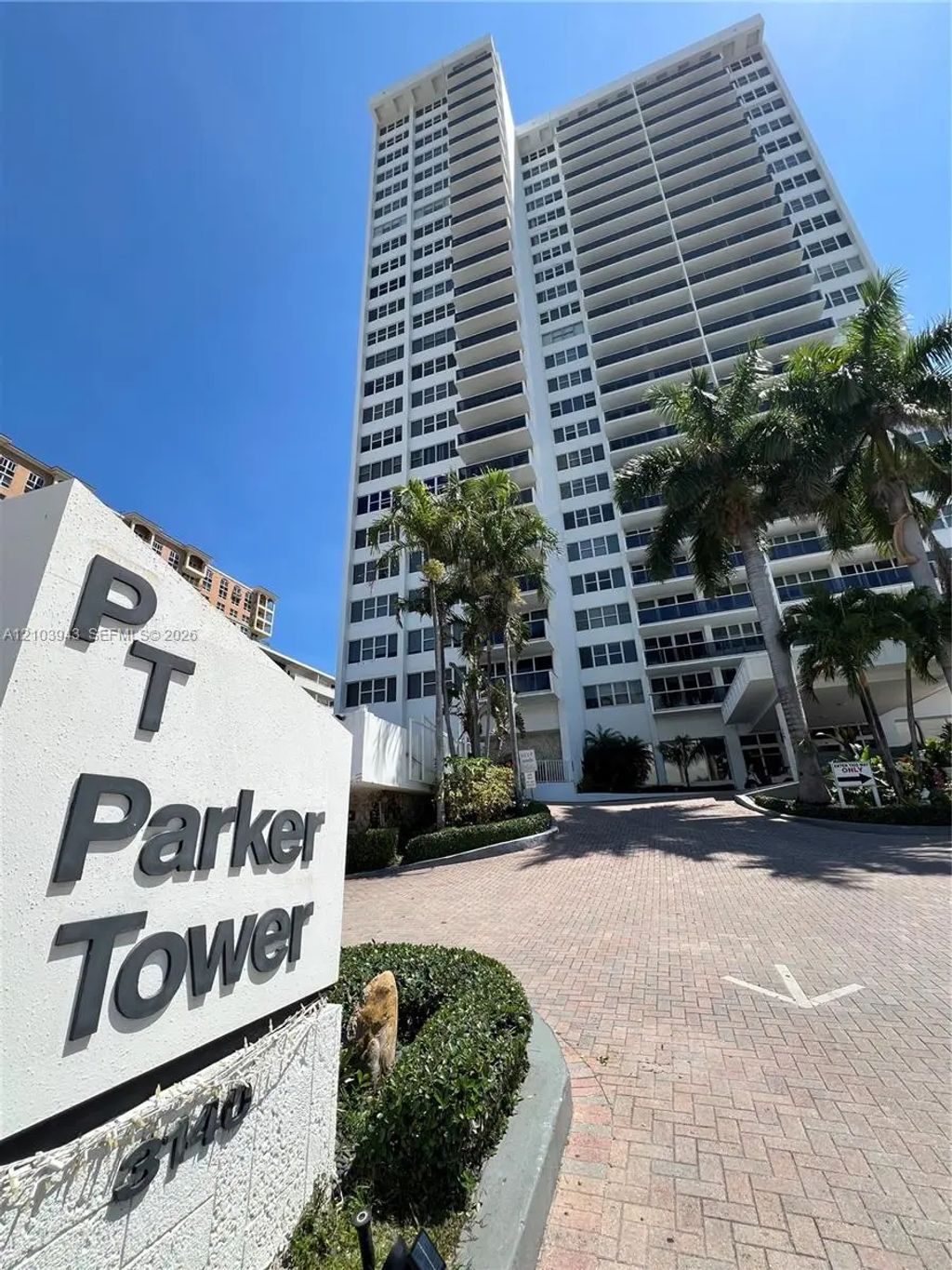 3140 S Ocean Drive #303, Hallandale Beach