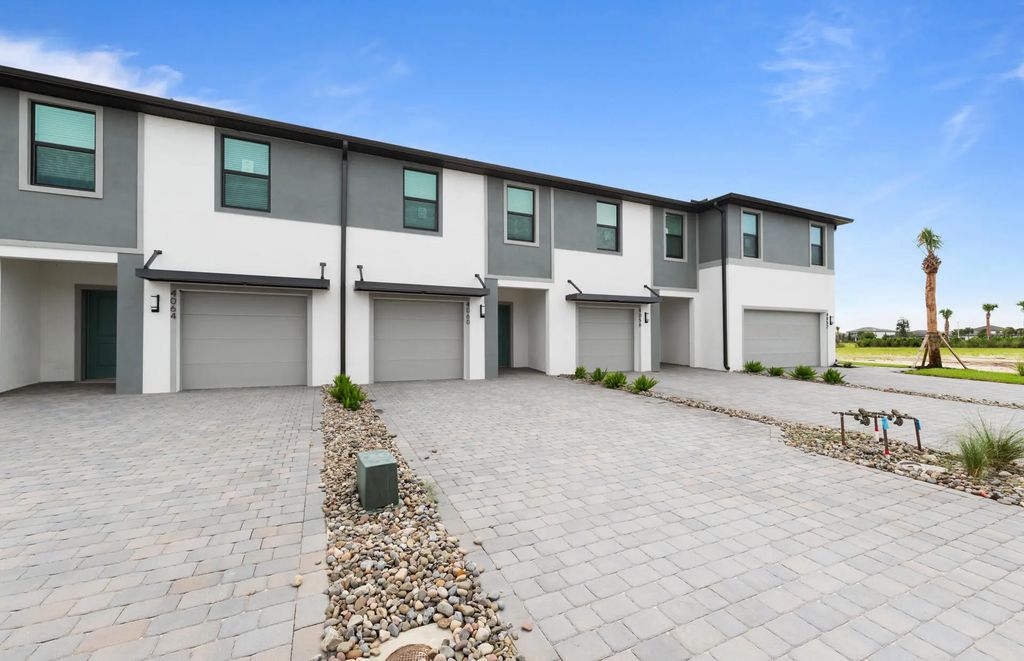 4060 Alexandria Drive, Ave Maria