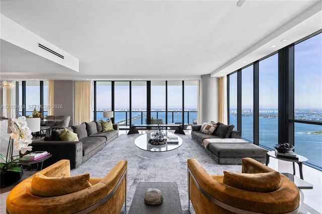 3131 Ne 7th Avenue #ph5201, Miami