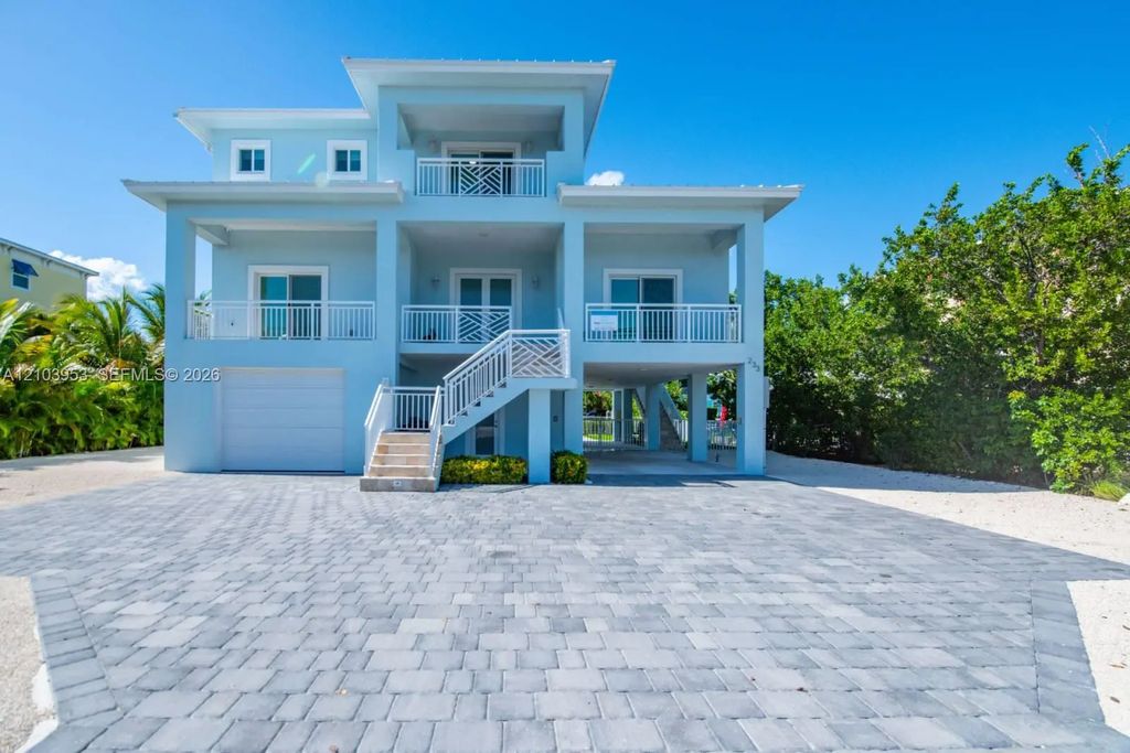 233 Sombrero Beach Road, Marathon