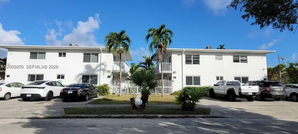 1719 Wiley Street #2, Hollywood