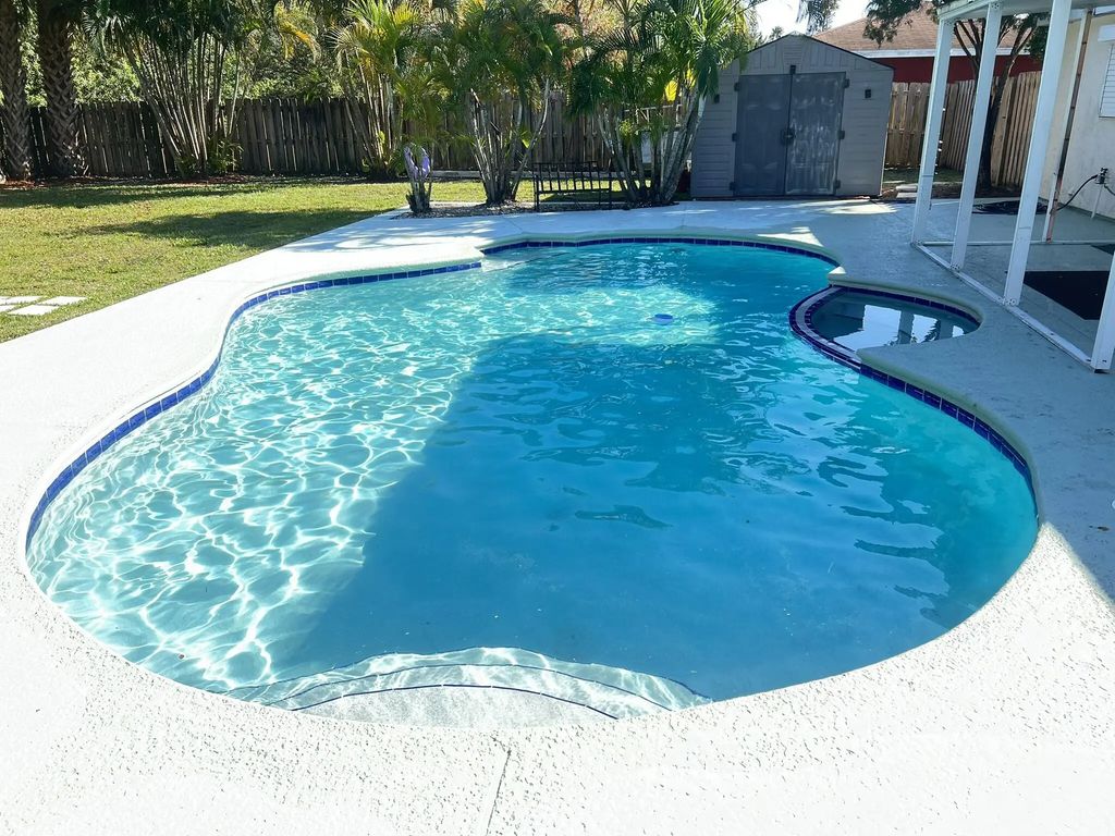 1401 Se Belcrest Street, Port St. Lucie