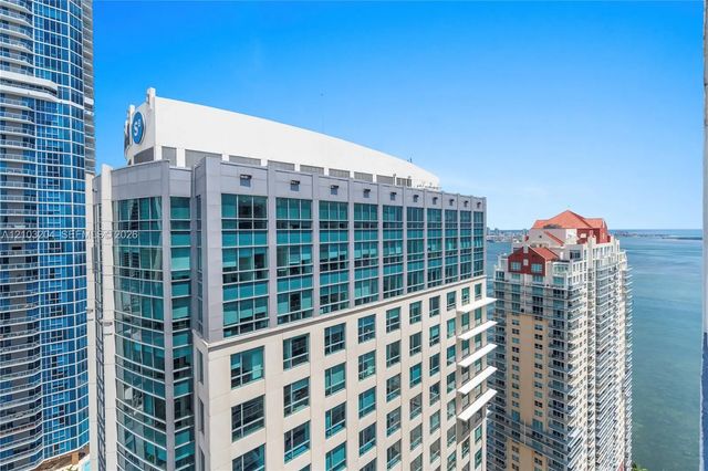 2 of 43 - 1200 Brickell Bay Drive #ph 4218, Miami, FL