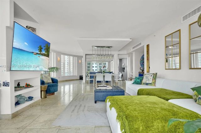 3 of 51 - 901 Brickell Key Boulevard #2204, Miami, FL