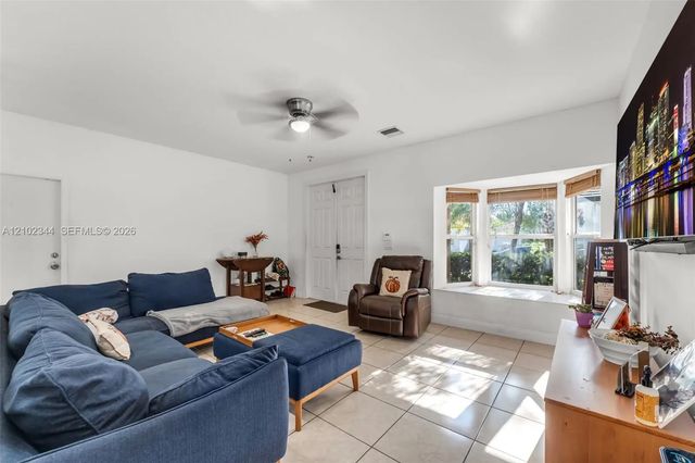 5 of 28 - 9064 Sw 215th Terrace, Cutler Bay, FL