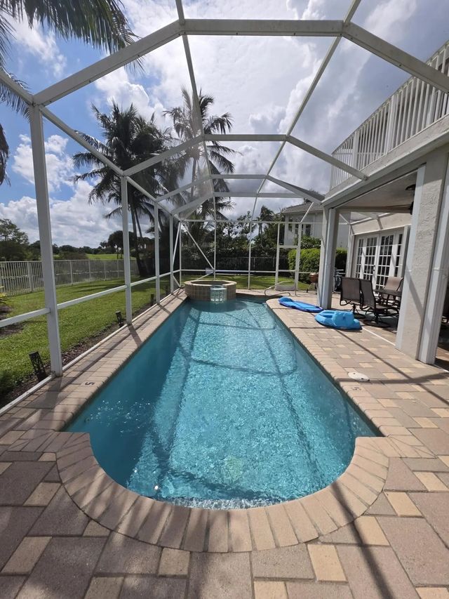 2 of 7 - 2174 Bellcrest Circle, Royal Palm Beach, FL