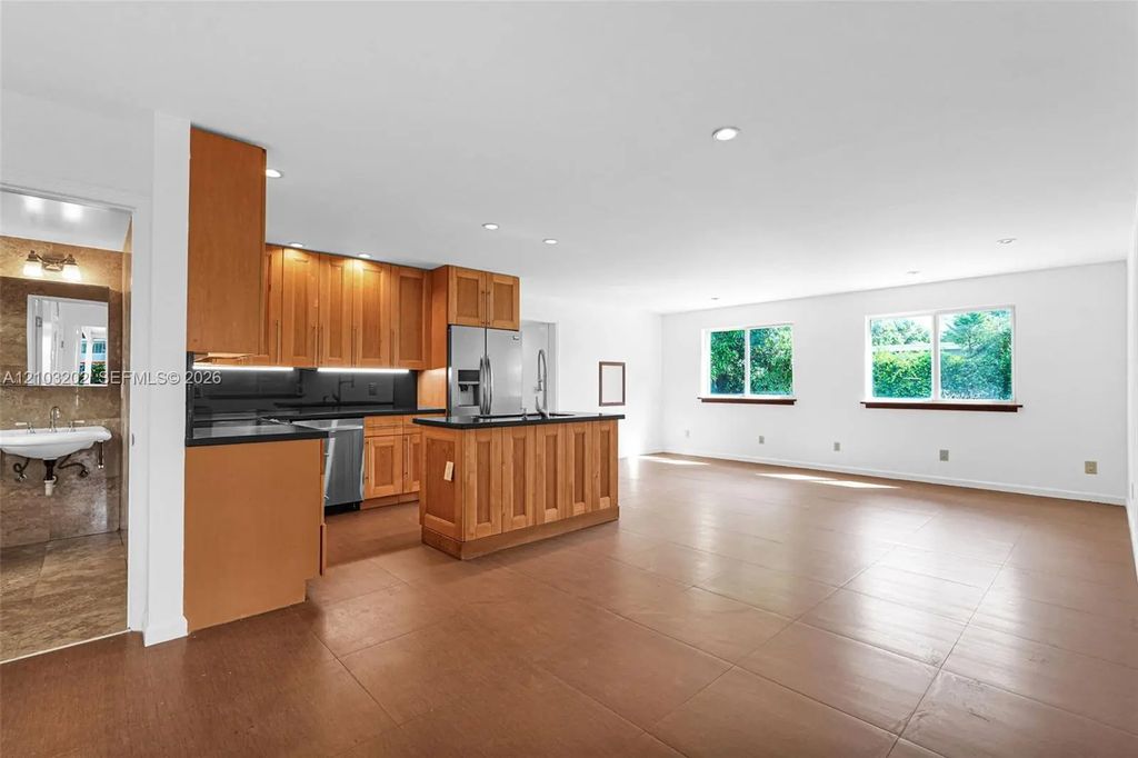 181 Nw 41st Street #1, Miami
