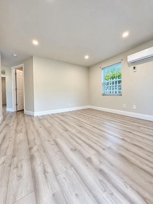 5 of 22 - 1028 18th Street #0, West Palm Beach, FL