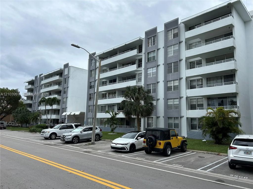 1080 94th Street #501, Bay Harbor Islands