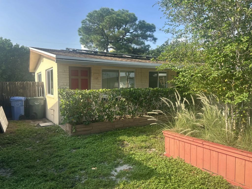 160 Nw 43rd Court #e, Oakland Park