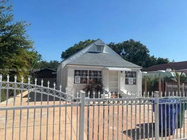 34 Nw 69th Street, Miami