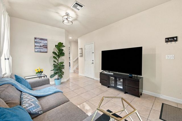 4 of 32 - 4244 Sw 164th Court, Miami, FL