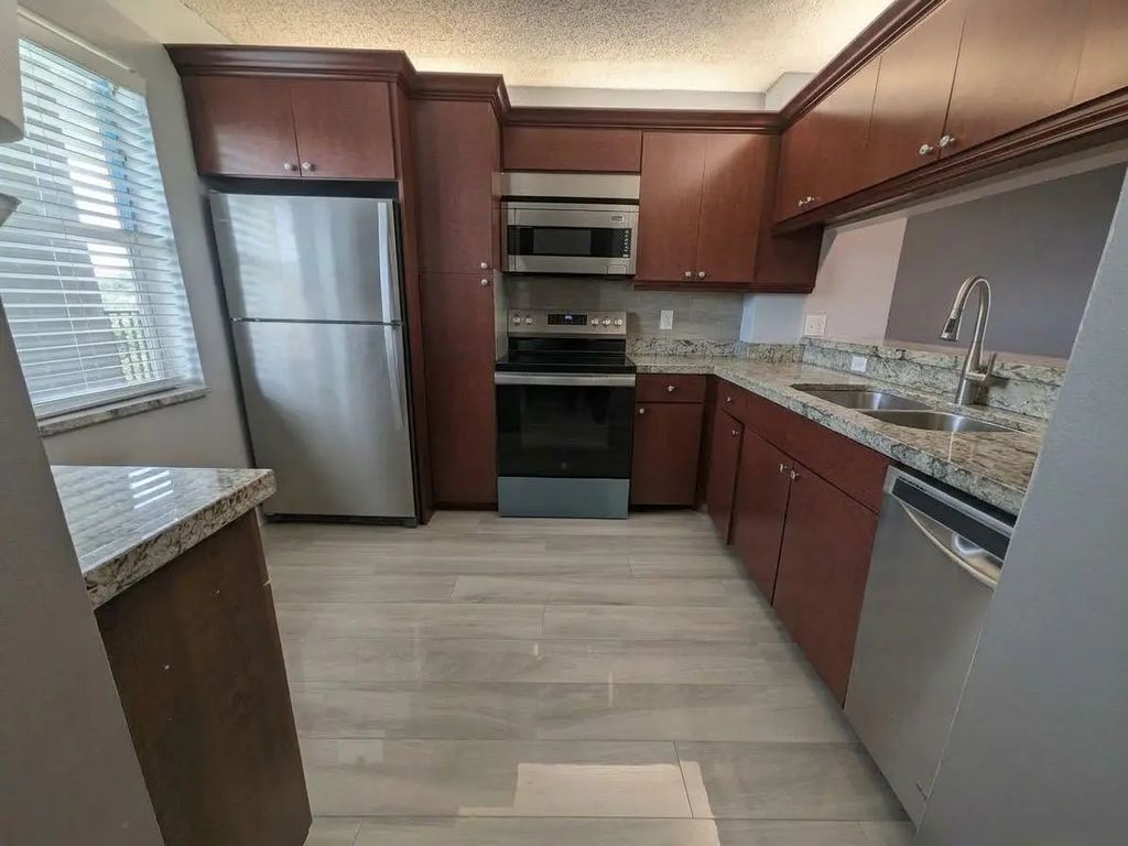 4191 Cypress Reach Court #501, Pompano Beach