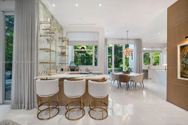 4 of 38 - 737 W 49th Street, Miami Beach, FL