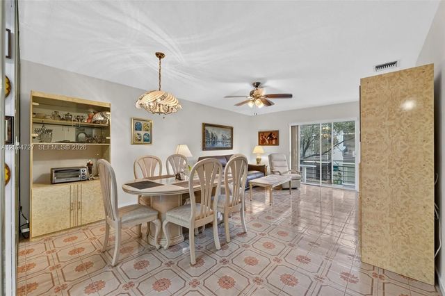 4 of 24 - 1395 Ne 167th Street #212, Miami, FL