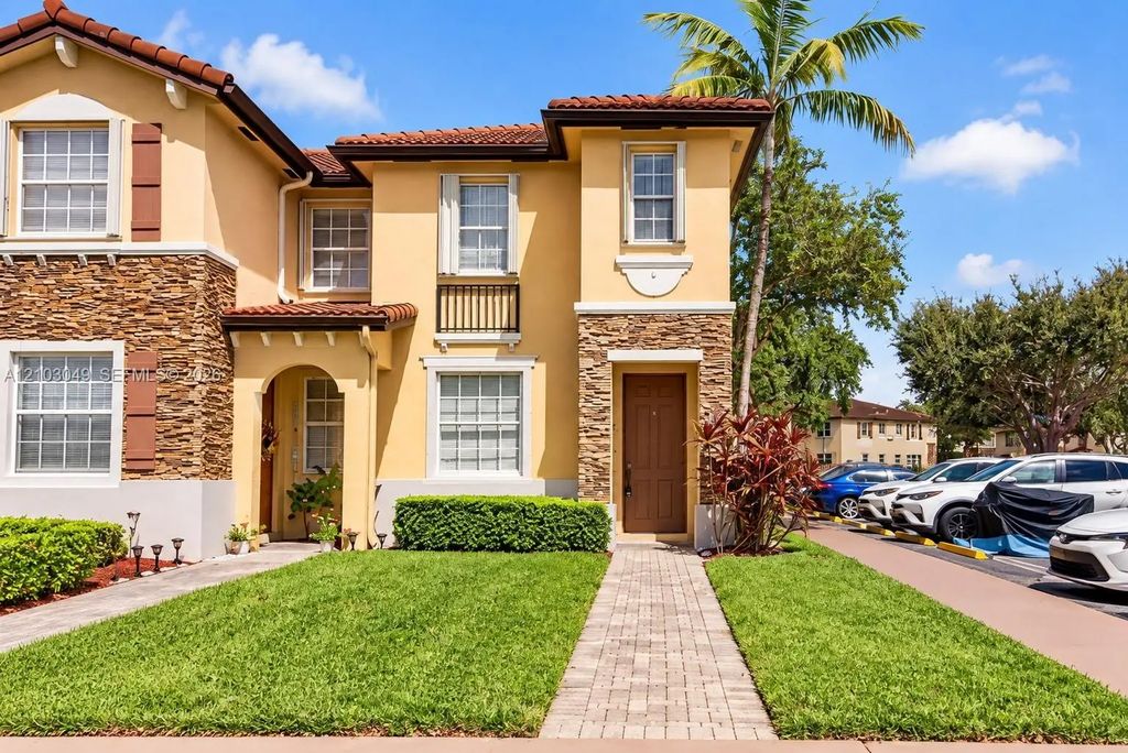 1650 Ne 33rd Road #112-10, Homestead